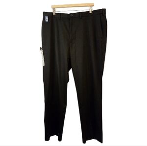 Haggar Clothing Men's Premium Men's No Iron Khaki Black Pants NEW Size 44W X32L
